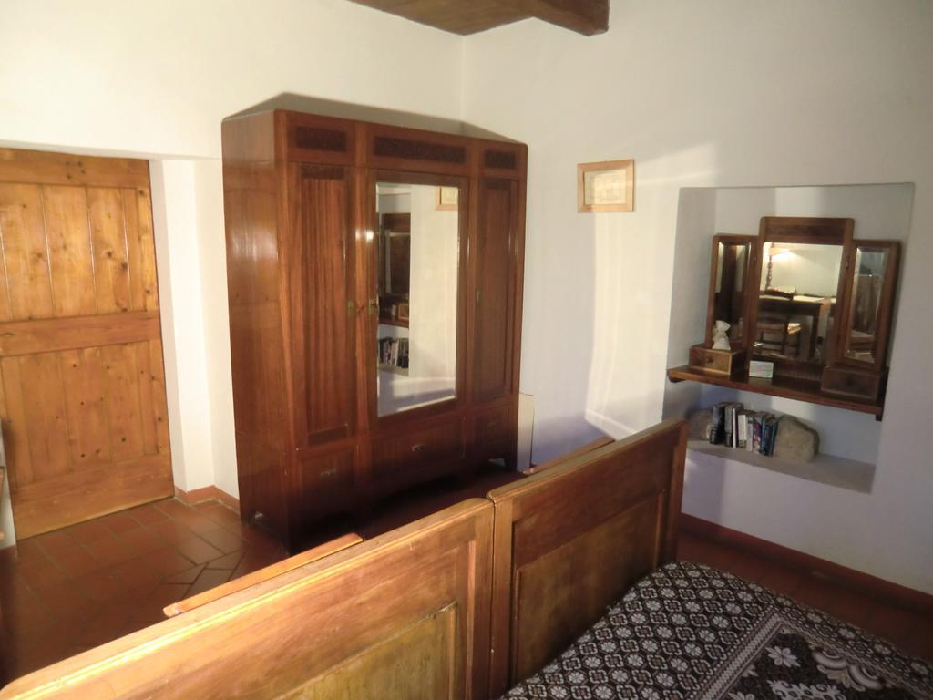 Agriturismo Ca'De'Gatti Faença Quarto foto