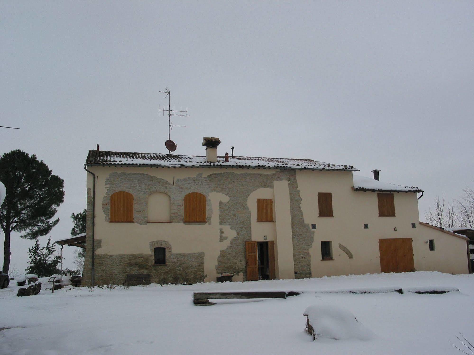 Agriturismo Ca'De'Gatti Faença Exterior foto